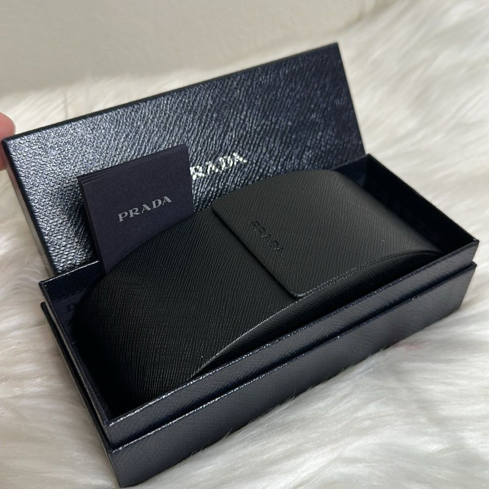 💯 Authentic Prada Sunglasses🍀 - Picture 13 of 14